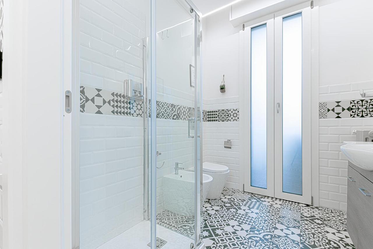 Alle Porte Del Centro - Guest House - Reggio Emilia - Ingresso Centro Storico - Parcheggio Gratuito Ngoại thất bức ảnh
