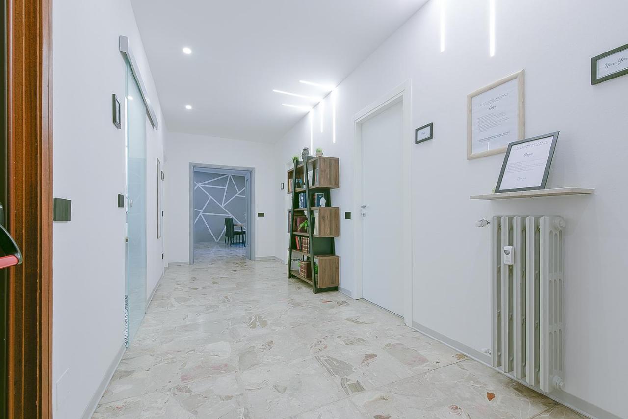 Alle Porte Del Centro - Guest House - Reggio Emilia - Ingresso Centro Storico - Parcheggio Gratuito Ngoại thất bức ảnh